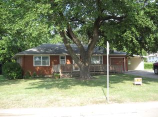 101 S Jefferson St, Eureka, KS 67045