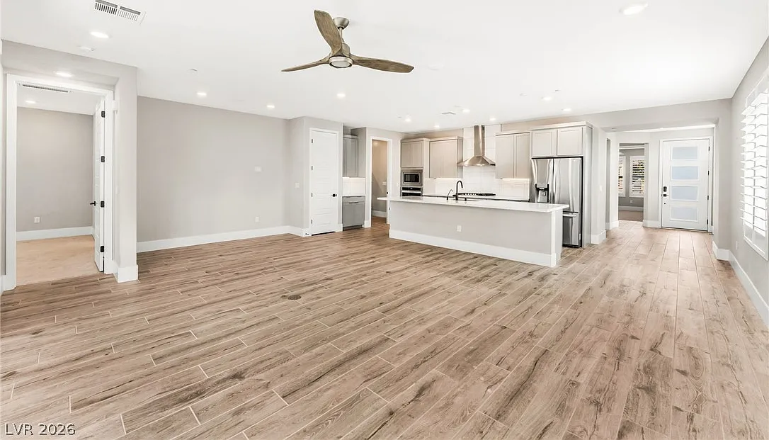 2 bed, 2.0 bath, 1553 sqft, $2,695 — Photo 4