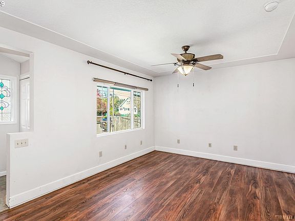 2nd image of 11238 SE 32nd Ave