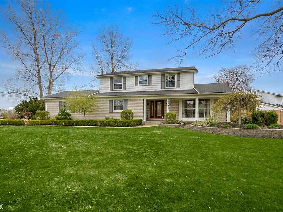 1st image of 55486 Washington Dr