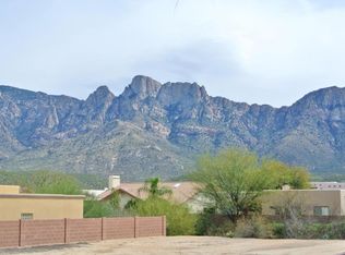 1870 E Ganymede Dr, Oro Valley, AZ 85737