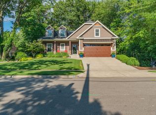 1022 S Despelder St, Grand Haven, MI 49417
