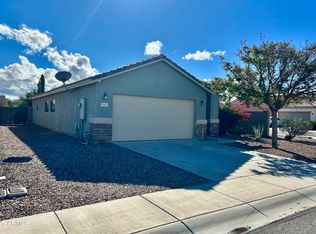 669 W Silver Reef Ct, Casa Grande, AZ 85122