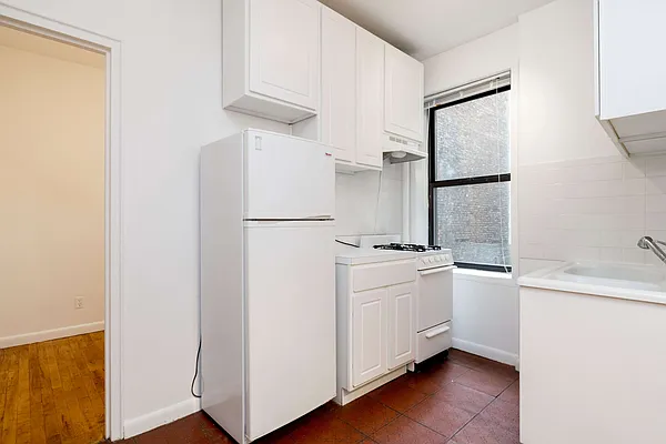 Rented by Compass | media 5