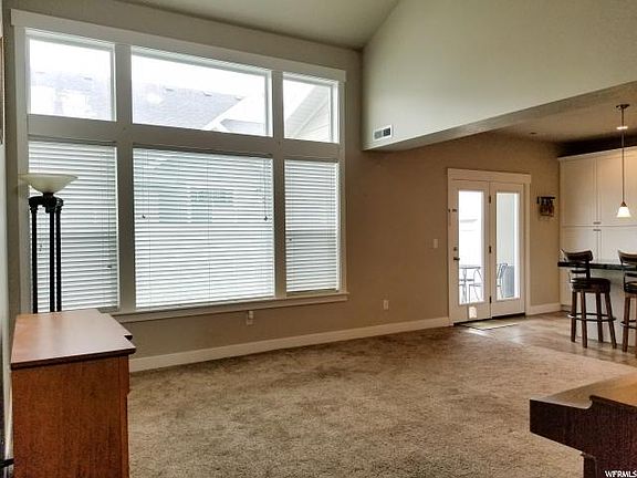 3rd image of 1872 Park Heights Dr