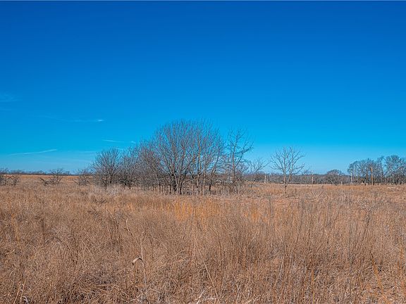 4th image of 5931 N 440th Rd