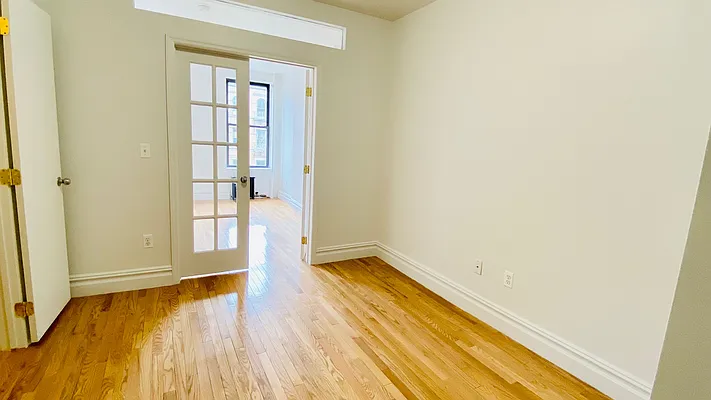 Rented by Compass | media 5