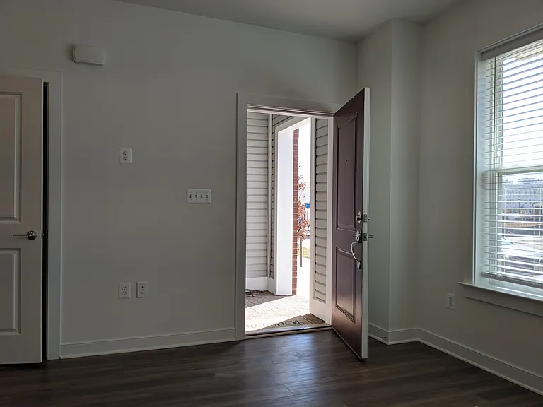 2089 Henson Norris St — Photo 5
