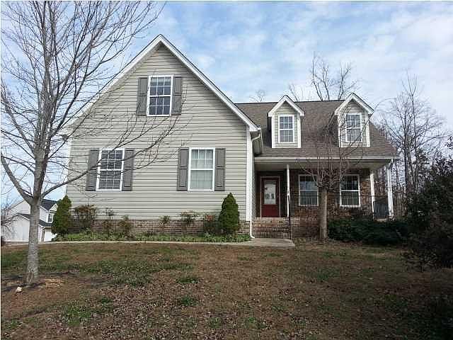 1st image of 12 Heatherwood Ln