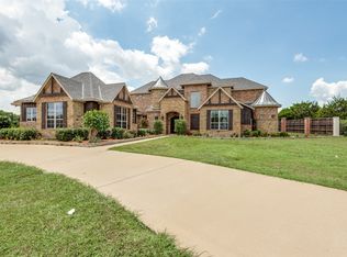 3640 Waters Edge Dr, Midlothian, TX 76065