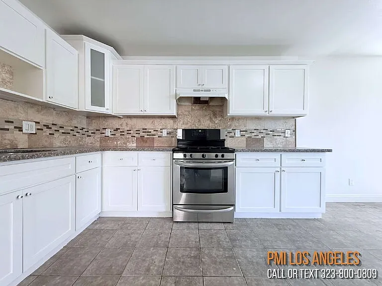 1440 E 42nd St — Photo 5