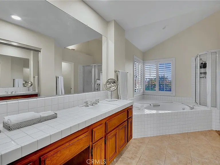 39990 Gibraltar Dr — Photo 55