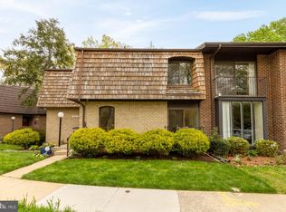 8107 Inverness Ridge Rd, Rockville, MD 20854