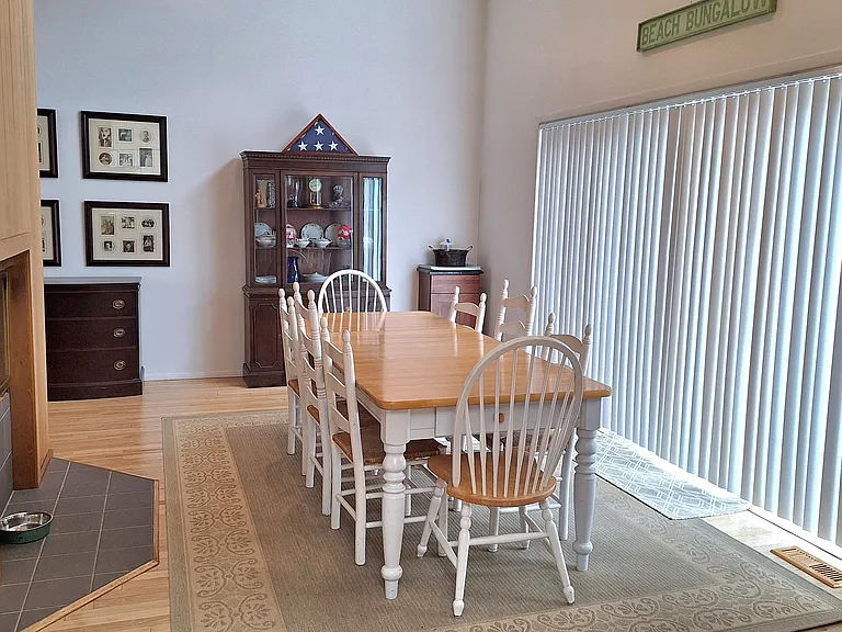 7 Clay Pit Rd — Photo 4