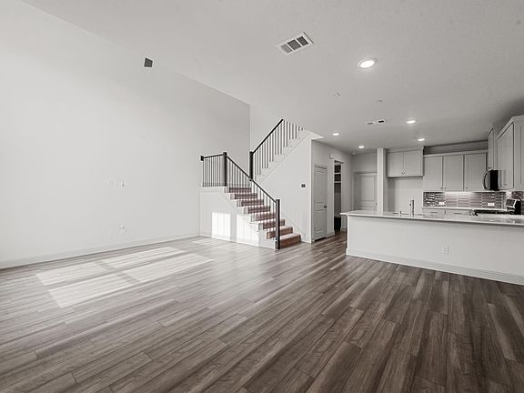 4th image of 12910 Teton St