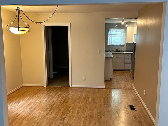 2nd image of 29724 Bretton St