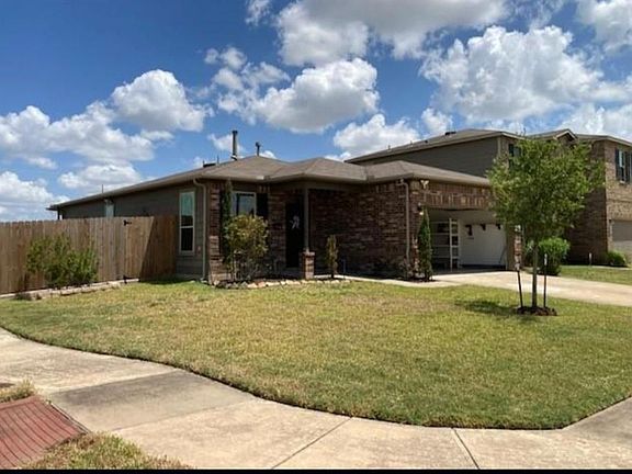 2nd image of 6803 Atlasridge Dr
