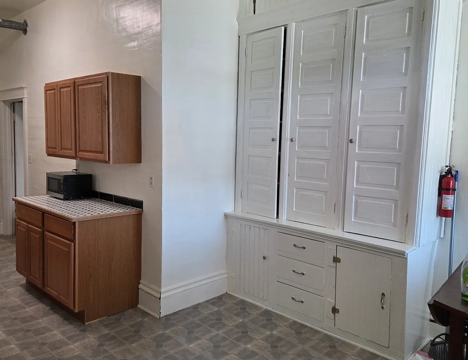 1 bed, 900 sqft, $850 — Photo 1