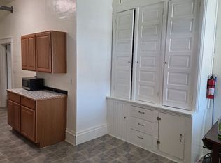 68131 S Main St APT 6, Richmond, MI 48062