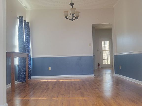 4th image of 3719 Bridlepath Ln