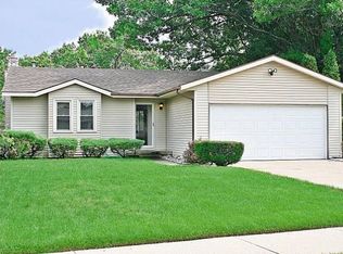 1270 Brynell Ct NE, Grand Rapids, MI 49525