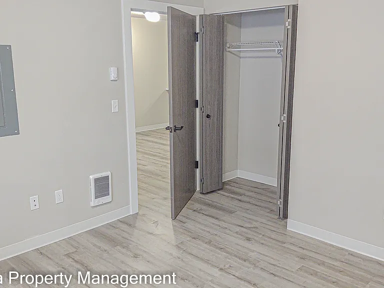 Jenny Place Apartments — Photo 7
