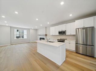 7683 Cruise Way, Inver Grove Heights, MN 55076