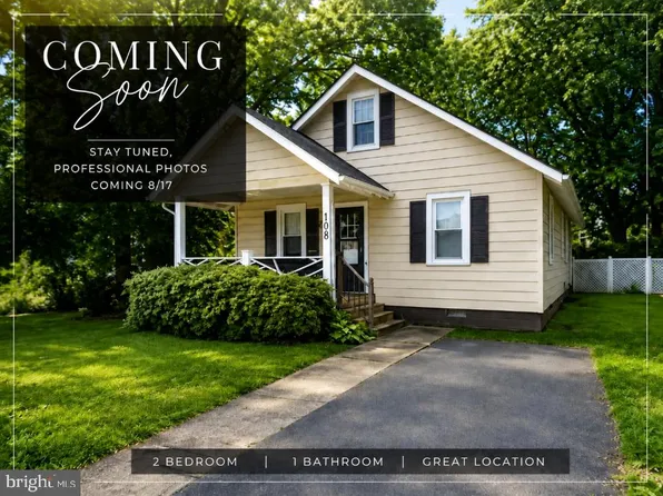 108 Oak St, Fredericksburg, VA 22401