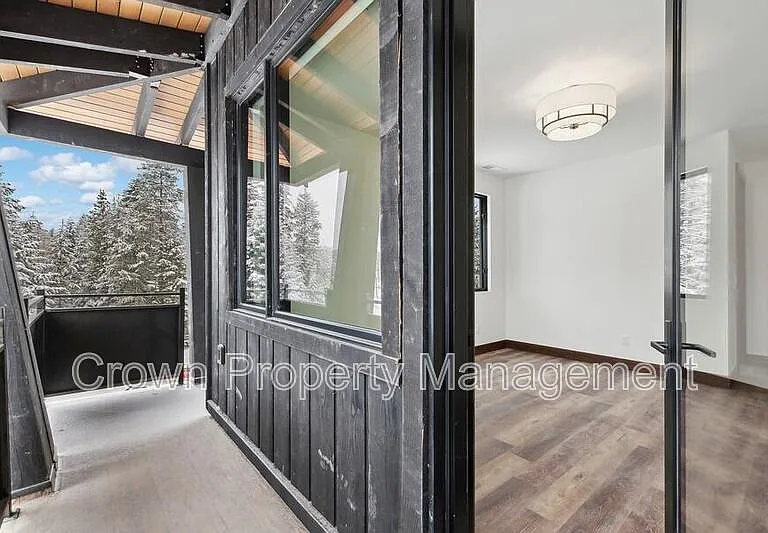 317 Akers Ln #G — Photo 14