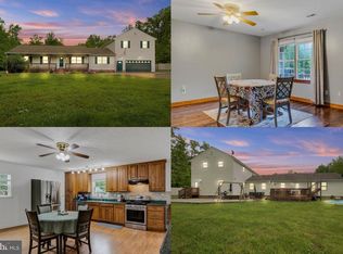 322 Cheaneys Bridge Rd, Dunnsville, VA 22454