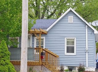 343 28th Ave, East Moline, IL 61244