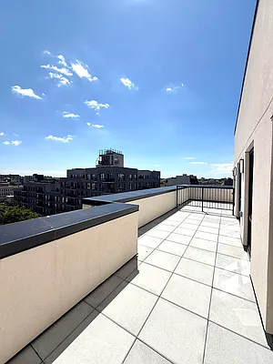 Rented by Live It Up LLC (Management) | media 33