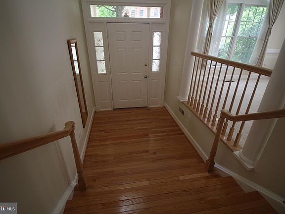 5th image of 3014 Windy Knoll Ct