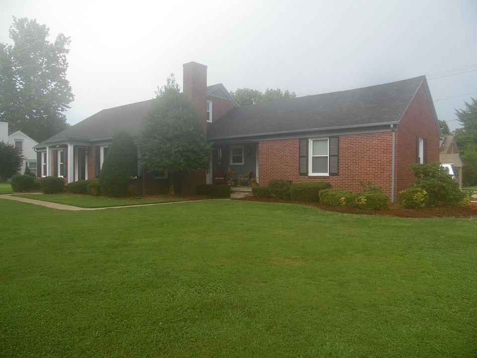 1st image of 2123 Mayfair Dr