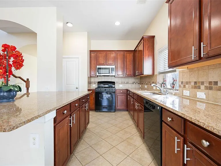 4503 Green Forest Pass — Photo 6