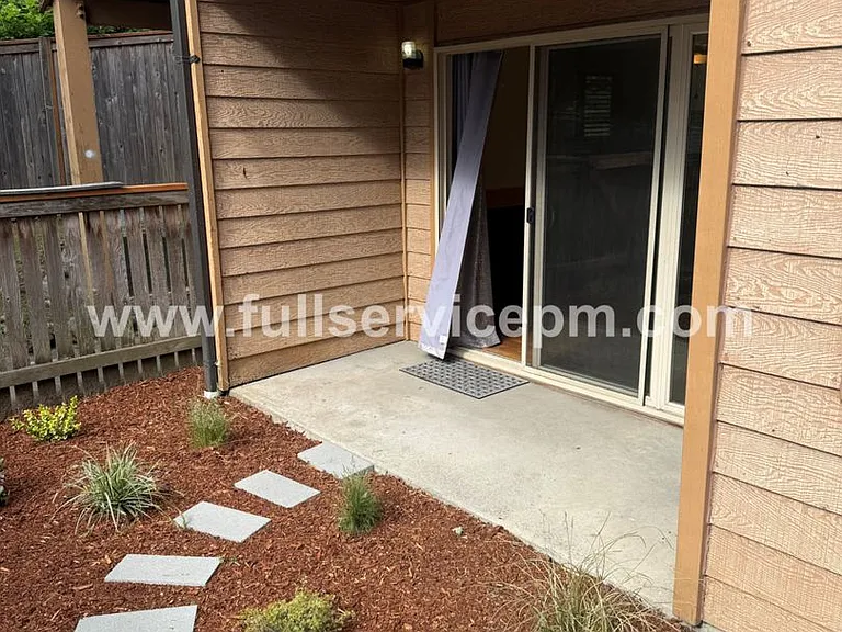 12600 57th Ave S — Photo 25
