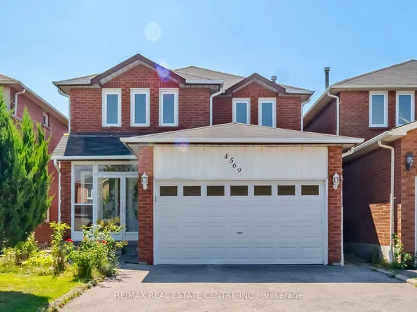 4569 Pemmican Trl, Mississauga, ON L4Z 2M2
