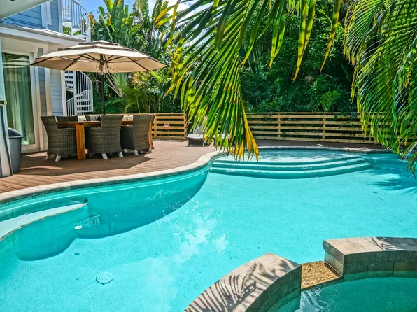 (undisclosed Address), Holmes Beach, FL 34217