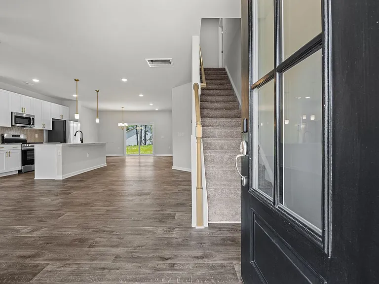 200 Beacon Hill Rd — Photo 9