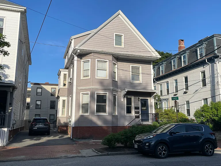 Late spring morning at 28 North on Munjoy Hill.