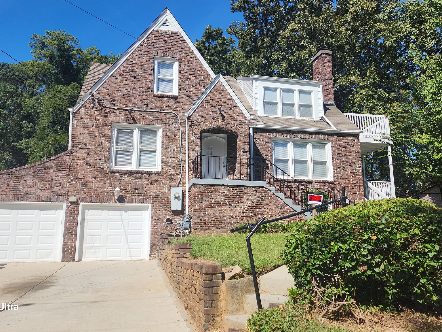 4 bed, 2143 sqft, $2,600 — Photo 3