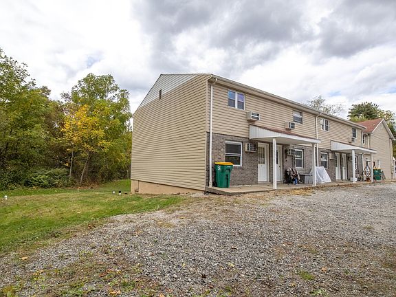 2nd image of 206 Parks Rd