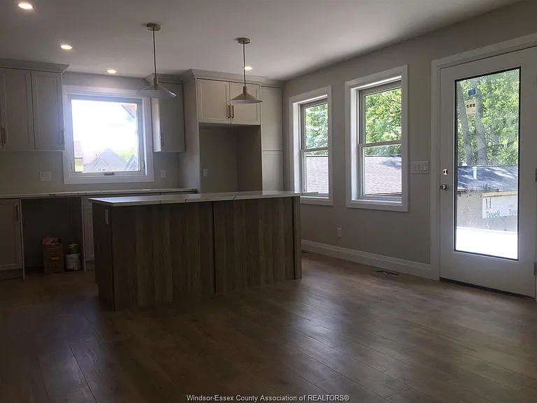 2496 Front Rd — Photo 14
