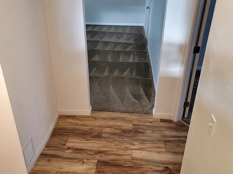 3352 W Springbrook Dr — Photo 3