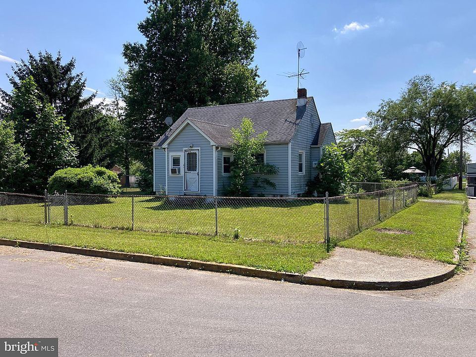 2nd image of 41 N Home Ave