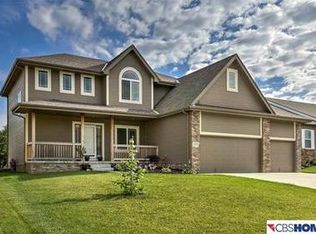 19356 Blaine St, Omaha, NE 68135