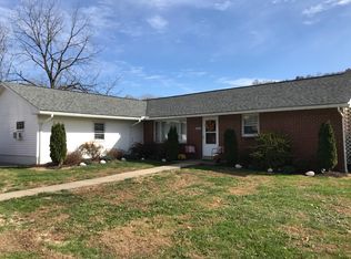 48 Hickory St, Grafton, WV 26354