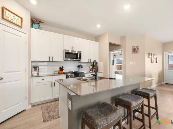 9109 Honey Mesquite, Seguin, TX 78155