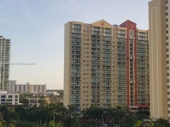 17021 N Bay Rd, Sunny Isles Beach, FL