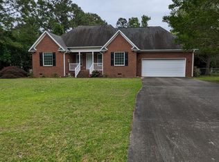 5131 Chalk St, Morehead City, NC 28557